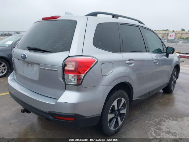 JF2SJABC2JH405011 Subaru Forester 2.5i