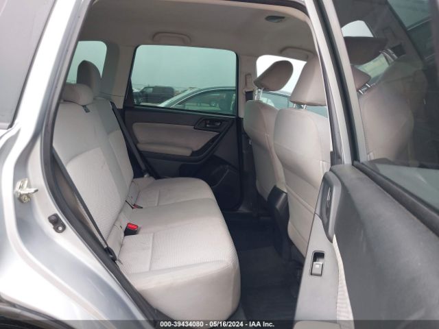 JF2SJABC2JH405011 Subaru Forester 2.5i