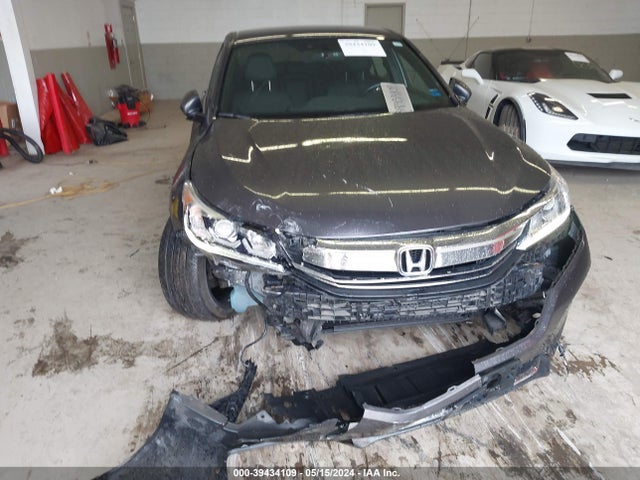 Продаж на аукціоні авто 2017 Honda Accord Sport, vin: 1HGCR2F59HA238972, номер лоту: 39434109