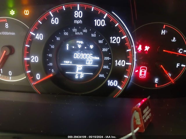Продаж на аукціоні авто 2017 Honda Accord Sport, vin: 1HGCR2F59HA238972, номер лоту: 39434109