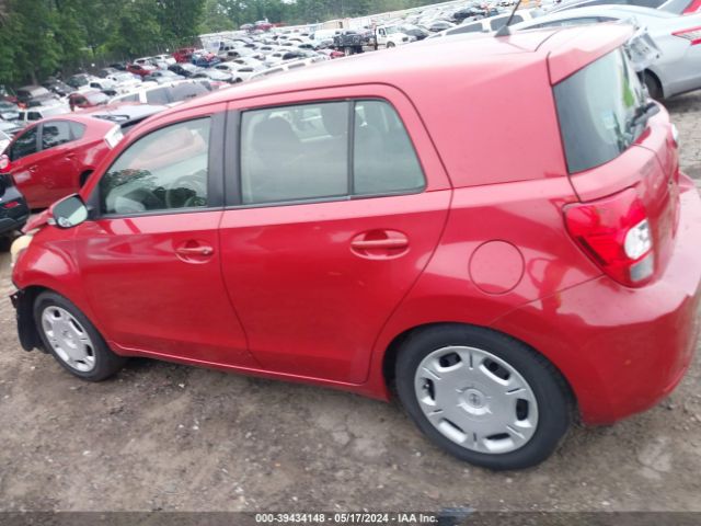JTKKUPB41E1045397 Scion XD