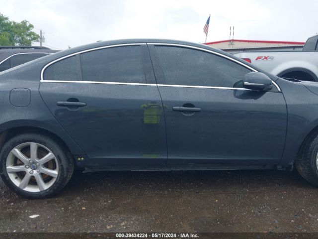 YV126MFK4G2401552 Volvo S60 T5 Drive-e Premier