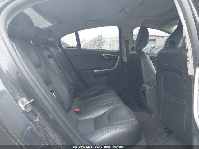 YV126MFK4G2401552 Volvo S60 T5 Drive-e Premier