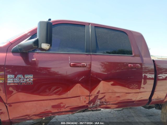 3C6UR5NL8JG117529 RAM 2500 Laramie Mega Cab 4x4 6'4 Box