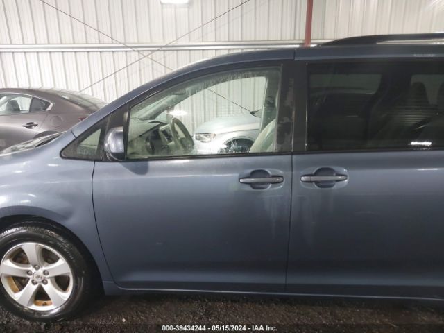 5TDKK3DC7ES511525 Toyota Sienna Le V6 8 Passenger