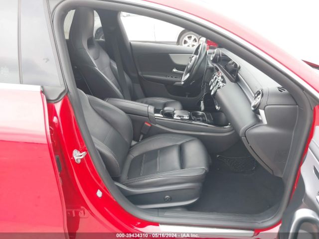 WDD5J4HBXLN034802 Mercedes-Benz CLA 250 4MATIC