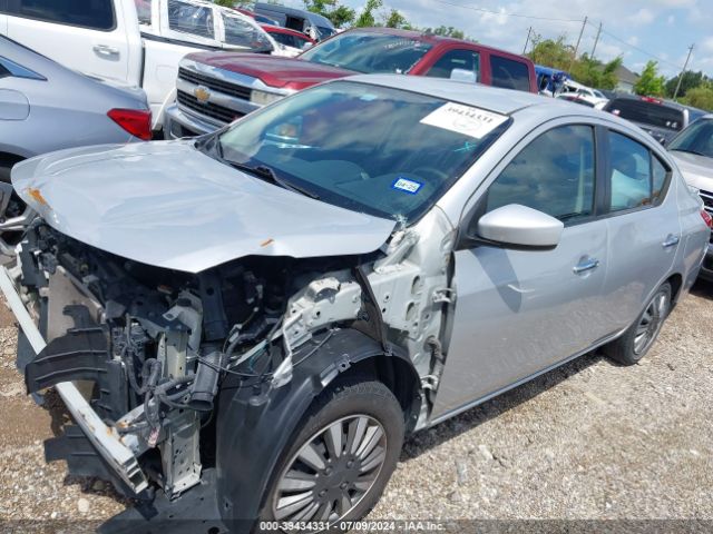 3N1CN7AP7JL828850 Nissan Versa 1.6 Sv