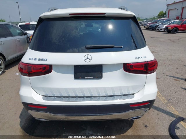 W1N4M4HB0LW020360 Mercedes-Benz Glb 250 4matic