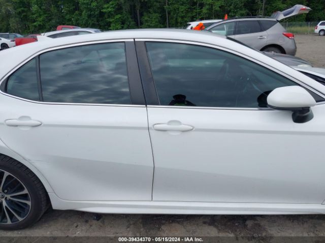 4T1G11AK2LU905074 Toyota CAMRY SE