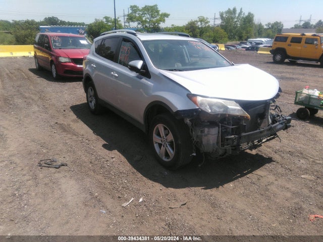 Toyota Rav4 Xle 2015 2T3WFREV3FW166874 головне зображення