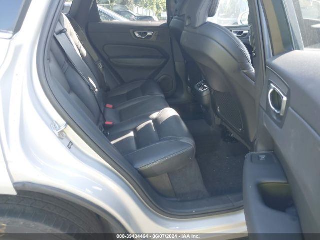 YV4L12RL6N1977645 Volvo Xc60 B5 Inscription