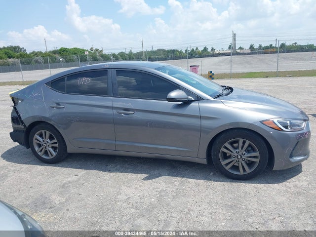 Hyundai ELANTRA SEL 2018 5NPD84LF4JH371538 Image 13