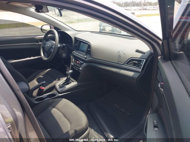 Hyundai ELANTRA SEL 2018 5NPD84LF4JH371538 Image 5