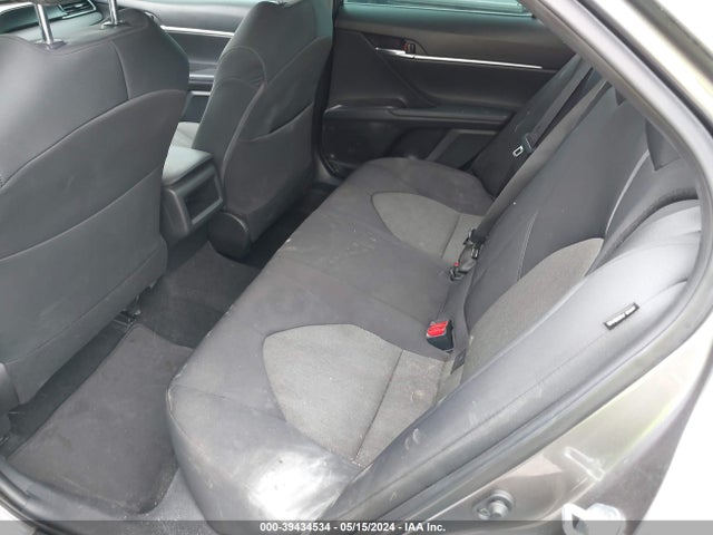 4T1C11AK5MU573910 Toyota CAMRY LE