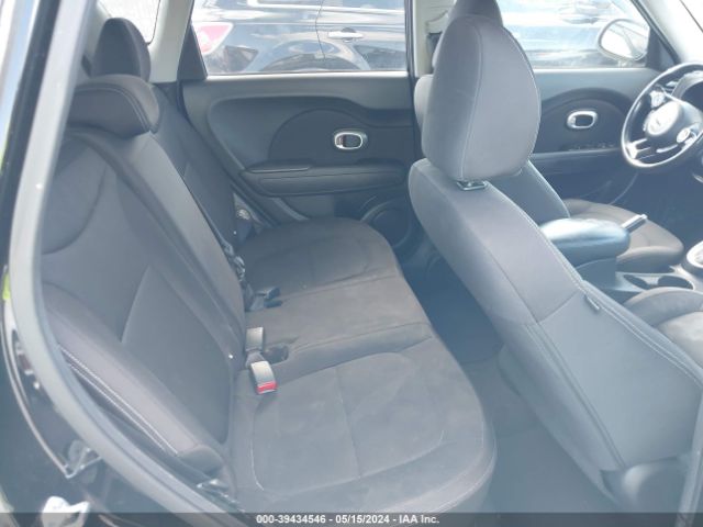KNDJN2A26G7246702 KIA Soul