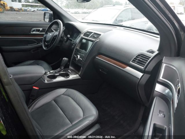 1FM5K8F88HGE25301 Ford Explorer Limited