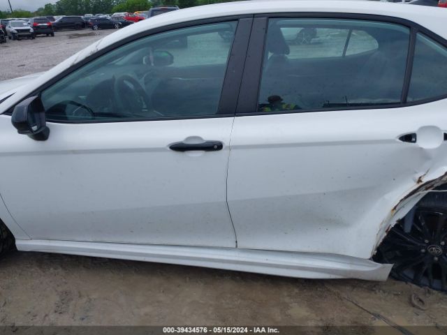4T1G11AK3MU493720 Toyota Camry Se Nightshade Edition