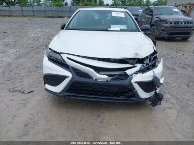 4T1G11AK3MU493720 Toyota Camry Se Nightshade Edition