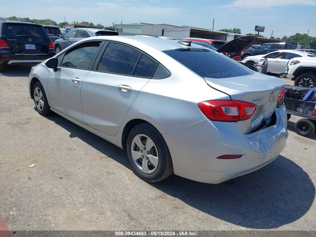 Chevrolet Cruze Ls Auto 2017 1G1BC5SM4H7151612 Image 3