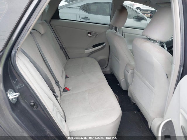 Toyota Prius Two 2015 JTDKN3DU9F1964673 Image 8