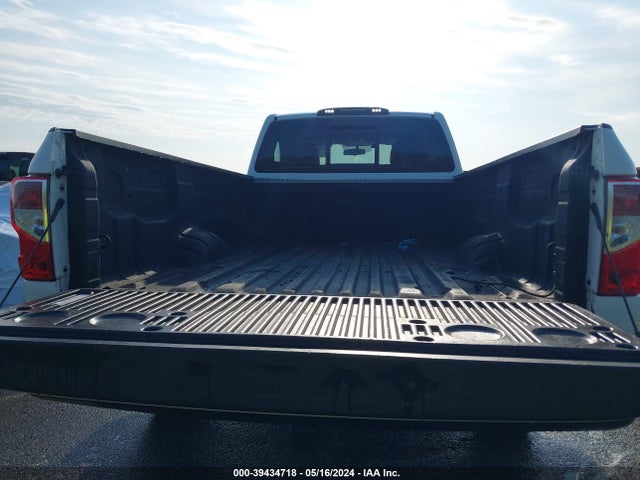 Nissan TITAN S 2018 1N6AA1R79JN549768 Image 8