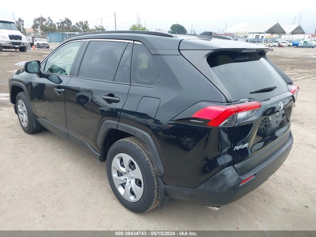 Toyota RAV4 LE 2020 JTMH1RFV6LD060904 Image 3