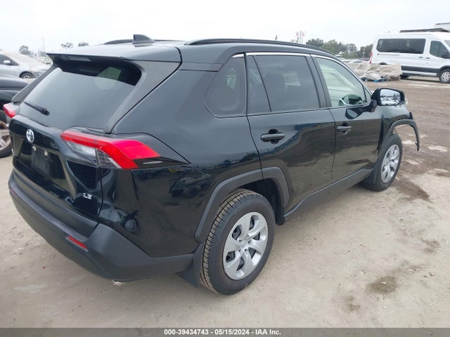 Toyota RAV4 LE 2020 JTMH1RFV6LD060904 Image 4
