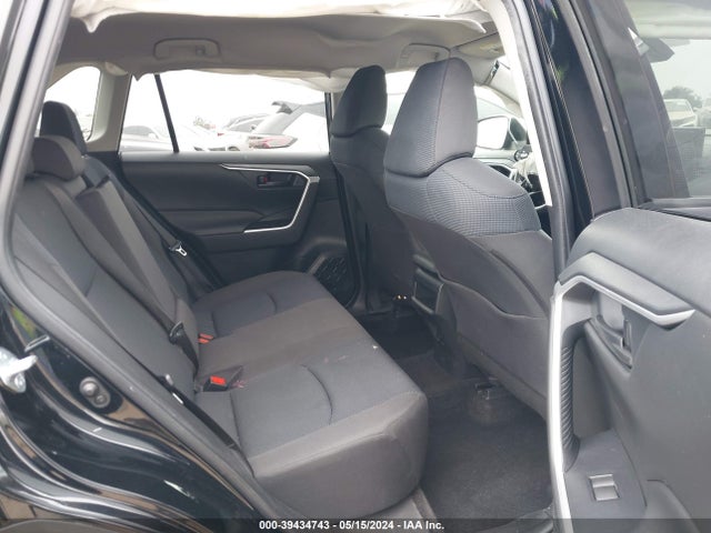 Toyota RAV4 LE 2020 JTMH1RFV6LD060904 Image 8