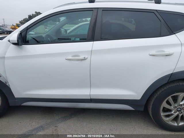 Hyundai TUCSON SEL 2018 KM8J33A4XJU695530 Image 14