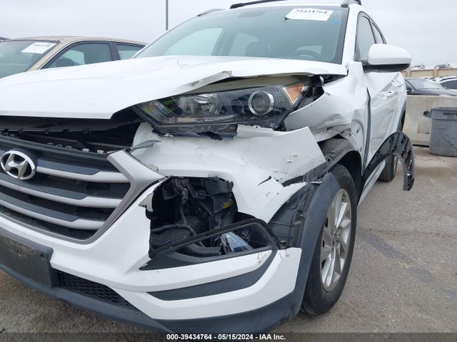 Hyundai TUCSON SEL 2018 KM8J33A4XJU695530 Image 6