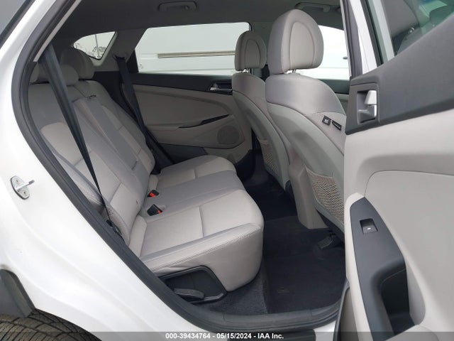 Hyundai TUCSON SEL 2018 KM8J33A4XJU695530 Image 8