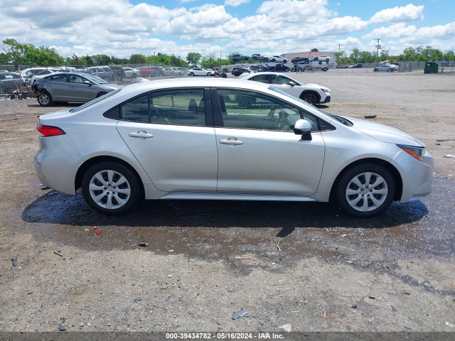 Toyota COROLLA LE 2022 JTDEPMAE2N3009369 Image 14