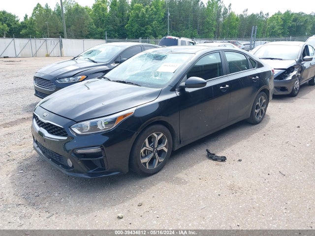 KIA Forte Lxs 2021 3KPF24AD7ME381338 Image 2
