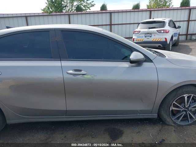KIA Forte Lxs 2023 3KPF24AD2PE554753 Image 13