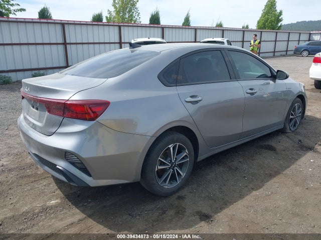 KIA Forte Lxs 2023 3KPF24AD2PE554753 Image 4