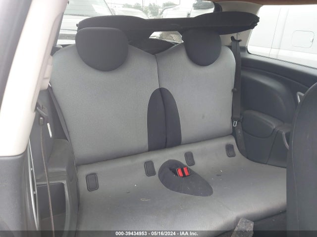 2006 MINI COOPER WMWRE33536TJ37343 Photo 7