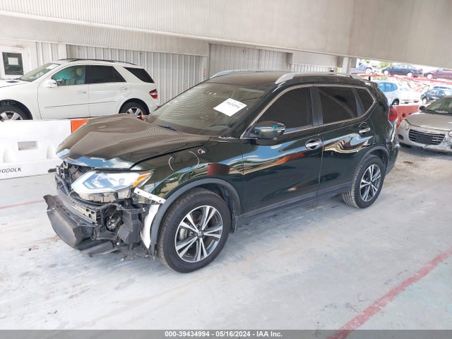 Nissan ROGUE SV 2019 5N1AT2MT8KC724334 Image 2