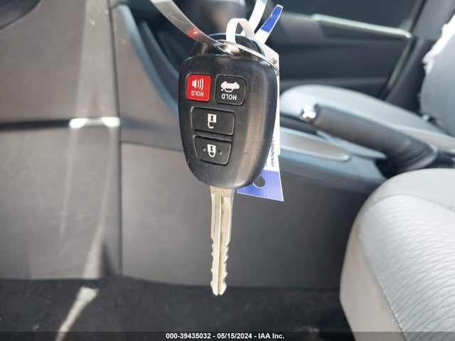 Toyota COROLLA LE 2014 2T1BURHEXEC031853 Image 11