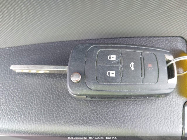 Chevrolet Sonic Lt Auto 2017 1G1JD5SH1H4113154 Image 11