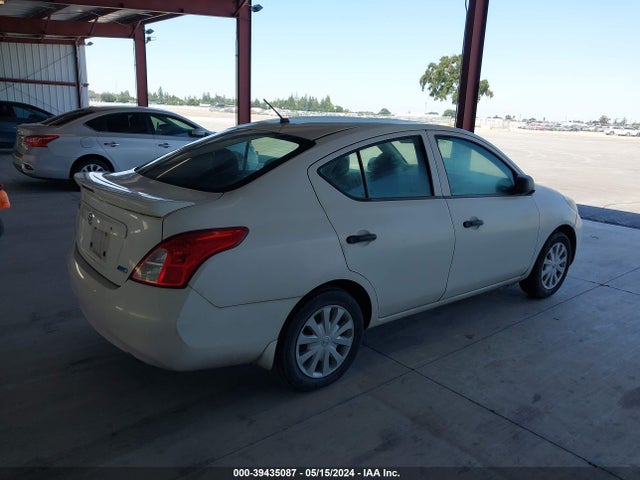 Nissan Versa 1.6 S+ 2014 3N1CN7AP9EL816303 Image 4