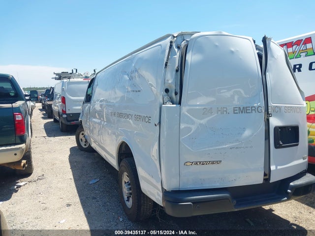 Chevrolet Express 2500 Work Van 2019 1GCWGBFG8K1366324 Image 3
