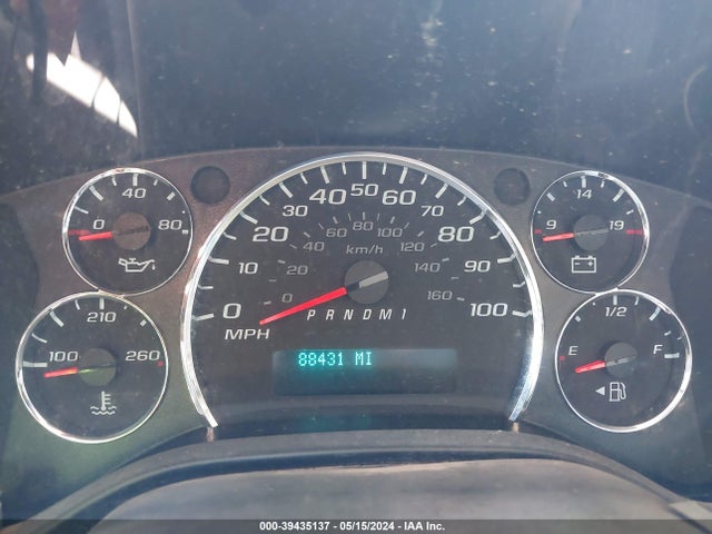 Chevrolet Express 2500 Work Van 2019 1GCWGBFG8K1366324 Image 7