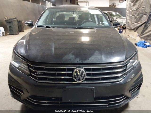 1VWDT7A30HC077792 Volkswagen Passat 1.8t R-line