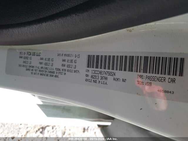 1C3CCCAB1FN756524 Chrysler 200 Limited
