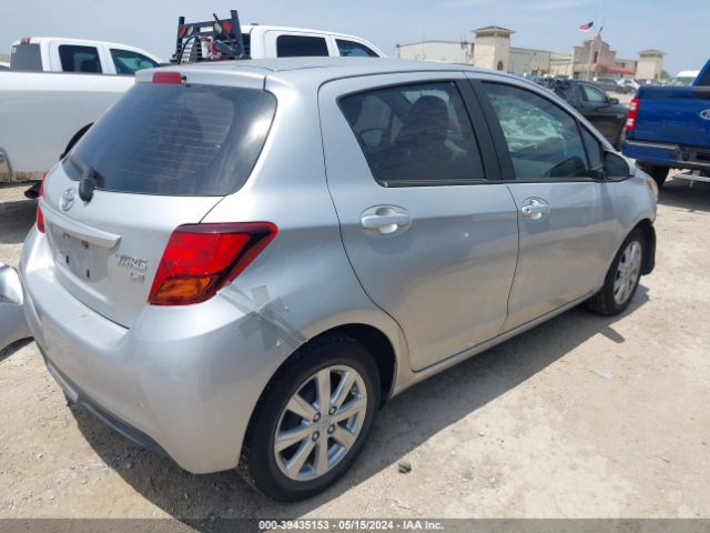 VNKKTUD32FA019350 Toyota YARIS LE