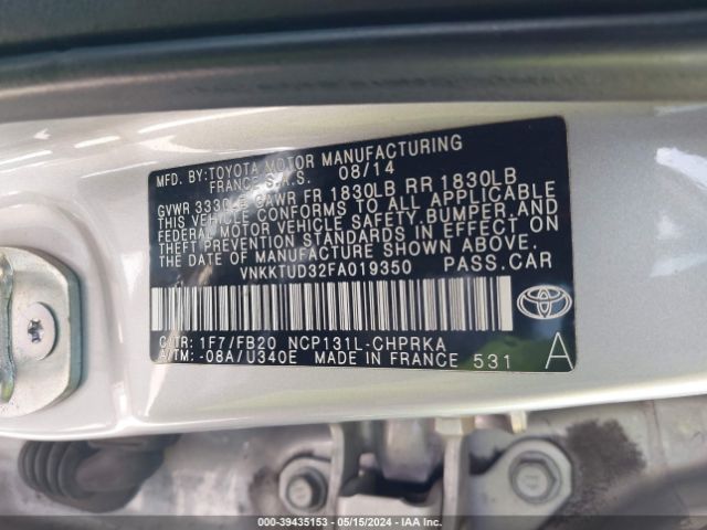 VNKKTUD32FA019350 Toyota YARIS LE