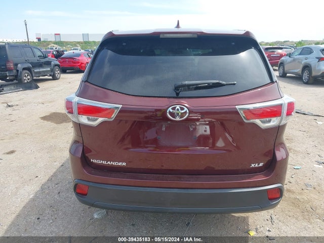 Toyota Highlander Xle V6 2015 5TDKKRFH5FS059149 Image 16