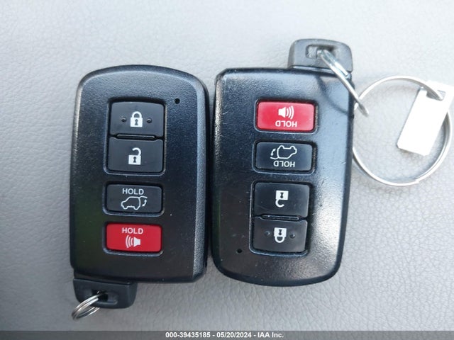 Toyota Rav4 Limited 2015 2T3DFREV7FW315844 Image 11