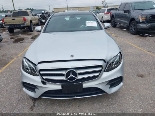 WDDZF4JBXKA658649 Mercedes-Benz E 300