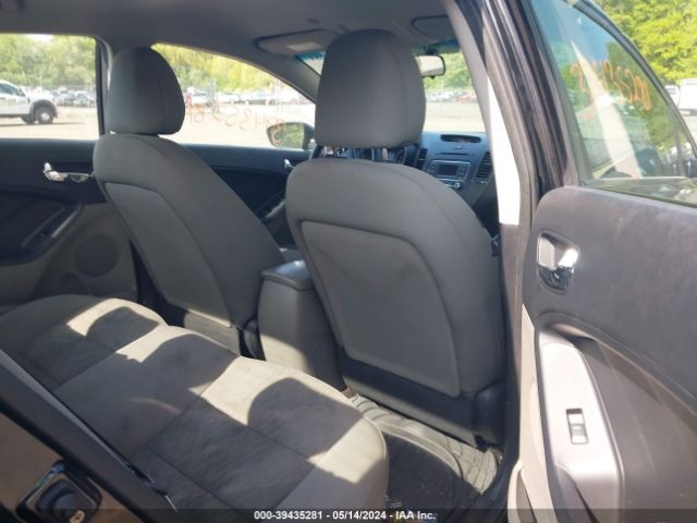 KNAFK4A61F5259314 KIA FORTE LX